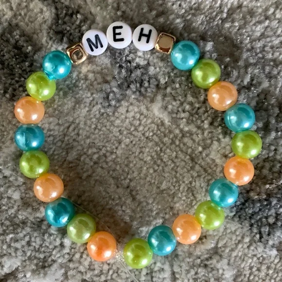 Colored Pearl Bead MEH Bracelet - Picture 2 of 2